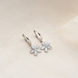 Vaoov 925 Ayar Gümüş Sedefli Çiçek Küpe