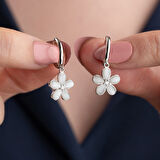 Vaoov 925 Ayar Gümüş Sedefli Çiçek Küpe