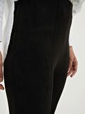 Slim Fit Paçaları Fermuar Detaylı Süet Kadın Pantolon