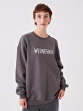 Bisiklet Yaka Wednesday Baskılı Uzun Kollu Oversize Kadın Sweatshirt