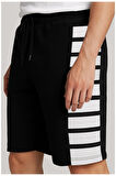 Erkek Klasik Pamuklu Cepli Şort
