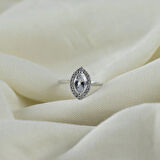 Ortası Büyük Markiz Taşlı 925 Ayar Gümüş Göz Yüzük