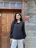 Uzun Kollu Yakalı Siyah Krep Bluz