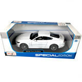 Maisto 1:18 2015 Ford Mustang GT
