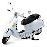 1:12 Vespa GTS 300 Super Model Motor - 16.5 cm