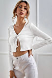 Kadın Beyaz Uzun Kollu Önden Bağlama Detaylı Crop Top Bluz