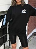 OK BASKILI ŞERİT DETAYLI ÜÇ İPLİK OVERSİZE SİYAH SWEATSHİRT