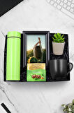 Yeşil Termos & Siyah Çerçeve & Siyah Kupa & Yapay Saksı & Godiva Çikolata Hediye Seti