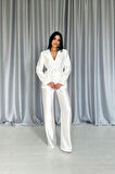 Yonca Moda Evi Ekru Beli Kuşaklı Ceket Ve Pantolon Parlak Takım