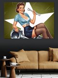 Pin-Up Kız Ve Aletler Dekoratif Kanvas - Mdf Ahşap Tablo