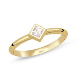 Prenses Taşlı Altın Yüzük