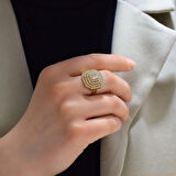 Sıralı Baget Taşlı Altın Yüzük