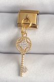 316L Çelik Gold Renk Sallantı Zirkon Taşlı Anahtar Model Nomination Charm