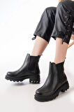 745-2137 Siyah Kalın Taban Lastikli Günlük Kadın Bot