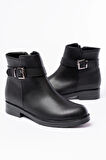 165-204/1 Siyah Toka Aksesuarlı Fermuarlı Günlük Kadın Bot