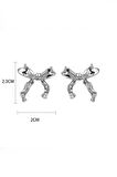 Kadın Özel Tasarım Fiyonk Figürlü 2.5 cm Küpe 001