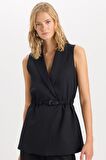 DeFacto Ceket Yaka Basic Düz Kemerli Kolsuz Blazer Yelek D4784AX24AUBK81