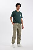 DeFacto Yazlık Jogger Pantolon Wide Leg Bol Rahat Kesim Paraşüt Beli Bağcıklı Geniş Bol Paça C9151AX24AUKH397