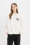 DeFacto Oversize Geniş Kalıp Bisiklet Yaka Sırt Baskılı Kalın Kumaş Sweatshirt E4934AX25SPWT32