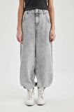 DeFacto Jogger Fit Yüksek Bel Bilek Boy Jean Yıkamalı Pantolon C1319AX24SPNM55