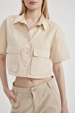 DeFacto Coool Oversize Geniş Kalıp Poplin Kısa Kollu Crop Gömlek C0739AX24SPBG360