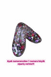 Çicekli Lastik Ayakkabı
