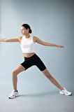 DeFactoFit Slim Fit Dar Kesim Bisiklet Yaka Ribana Basic Düz Sporcu Atlet Z6573AZ24SPER105