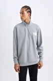 DeFactoFit NBA Wordmark Oversize Geniş Kalıp Fermuarlı Dik Yaka Sırt Baskılı Skuba Dalgıç Kumaş Sweatshirt C8917AX24AUGR445