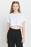 Standart Fit Normal Kesim %100 Pamuk Bisiklet Yaka Crop Tişört