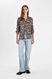 DeFacto Regular Fit Leopar Desenli Poplin Uzun Kollu Gömlek D3148AX24AUBK81