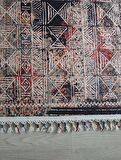Dekoratif Örgü Saçaklı Salon Halısı Makinada Yıkanabilir Mutfak Halısı Kaymaz Kırmızı Kilim 