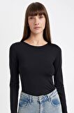 DeFacto Siyah Slim Fit Dar Kesim Bisiklet Yaka Basic Düz Uzun Kollu Tişört D3756AX24WNBK81