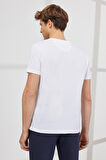 Erkek Beyaz Slim Fit Dar Kesim Bisiklet Yaka %100 Pamuk Kısa Kollu Tişört