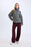 DeFacto Wide Leg Klasik Kumaş Pantolon Geniş Bol Paça Çift Cepli Yüksek Bel Standart Boy Basic Düz D4360AX25SPBR455