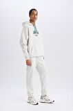 DeFactoFit NBA Milwaukee Bucks Kalın Jogger Eşofman Altı Standart Fit Beli Bağcıklı Cepli D6701AX25SPGR421
