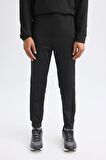 DeFactoFit Sporcu Jogger Eşofman Altı Standart Fit Beli Paçası Lastikli Cepli C9174AX24AUBK81
