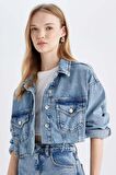 DeFacto Crop Düğmeli Jean Ceket D4196AX24AUNM28
