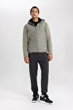 DeFactoFit Rüzgar Geçirmez Mont Slim Fit Dar Kesim Kapüşonlu Fermuarlı Cepli B2301AX24SPKH457