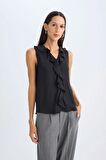 DeFacto Regular Fit V Yaka Şifon Kolsuz Bluz D3128AX24HSBK81