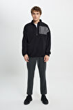 Erkek Siyah Oversize Bol Kesim Bato Yaka Cep Detaylı Fermuarlı Soğuk Geçirmez Polar Sweatshirt
