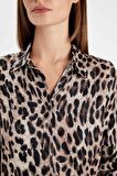 DeFacto Regular Fit Leopar Desenli Poplin Uzun Kollu Gömlek D3148AX24AUBK81