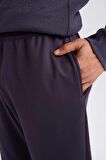 DeFactoFit Sporcu Jogger Eşofman Altı Standart Fit Basic Düz Cepli Beli Paçası Lastikli D3742AX24WNPR467