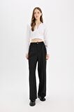 DeFacto Klasik Pantolon Wide Leg Geniş Bol Paça Fleto Cepli Yüksek Bel Standart Boy Basic Düz D8150AX24AUBK81