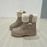 KIZ ÇOCUK TÜY DETAYLI TOKALI KAYMAZ TABAN BEJ BOT 