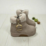 KIZ ÇOCUK TÜY DETAYLI TOKALI KAYMAZ TABAN BEJ BOT 