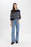 DeFacto Regular Fit Bisiklet Yaka Çizgili Basic Kazak Z1317AZ24WNNV131