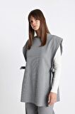DeFacto Regular Fit Bisiklet Yaka Basic Düz Yan Bağlamalı Triko Süveter Y1323AZ24AUGR422