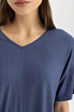 DeFacto Regular Fit V Yaka Kısa Kollu Casual Pijama Üstü-Fall in Love B6181AX24SPIN113