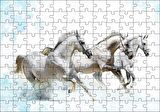 Cakapuzzle  Koşan Beyaz Üç Beyaz Atlar Puzzle Yapboz MDF Ahşap