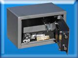 0018İEARTİKER228410 UMUTSUZ EV KADINLARI DİZİSİ VE ADINI FERİHA K